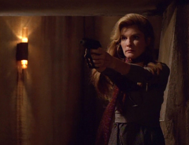 Captain Janeway (Kate Mulgrew) in Star Trek: Voyager